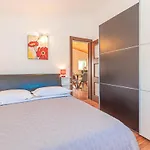 Lovely In Apartment