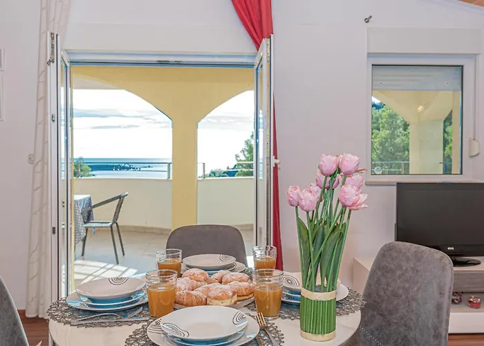 Lovely In דירה Ražanj